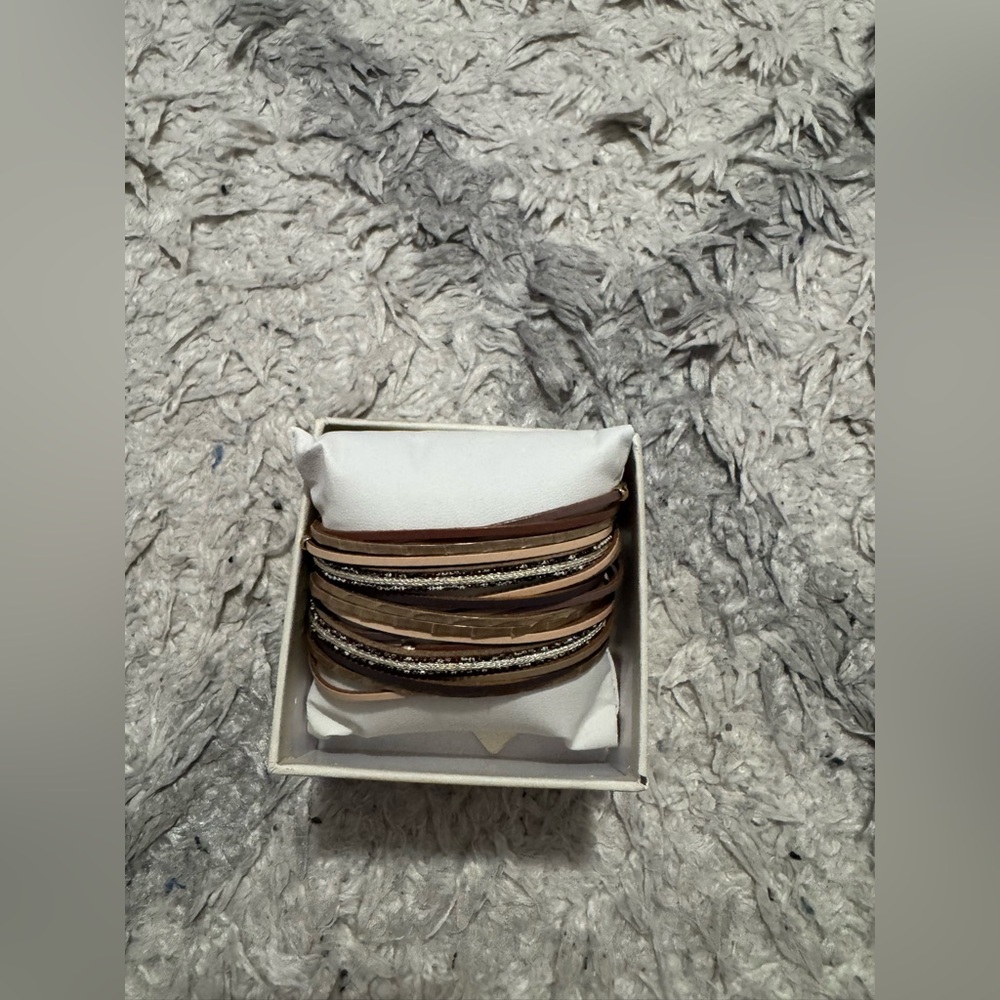 Brown and Tan Leather Bracelet Set Saachi - Picture 3 of 7